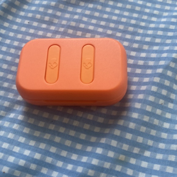 AirPods brand new I just opened the box to display - Picture 3 of 4